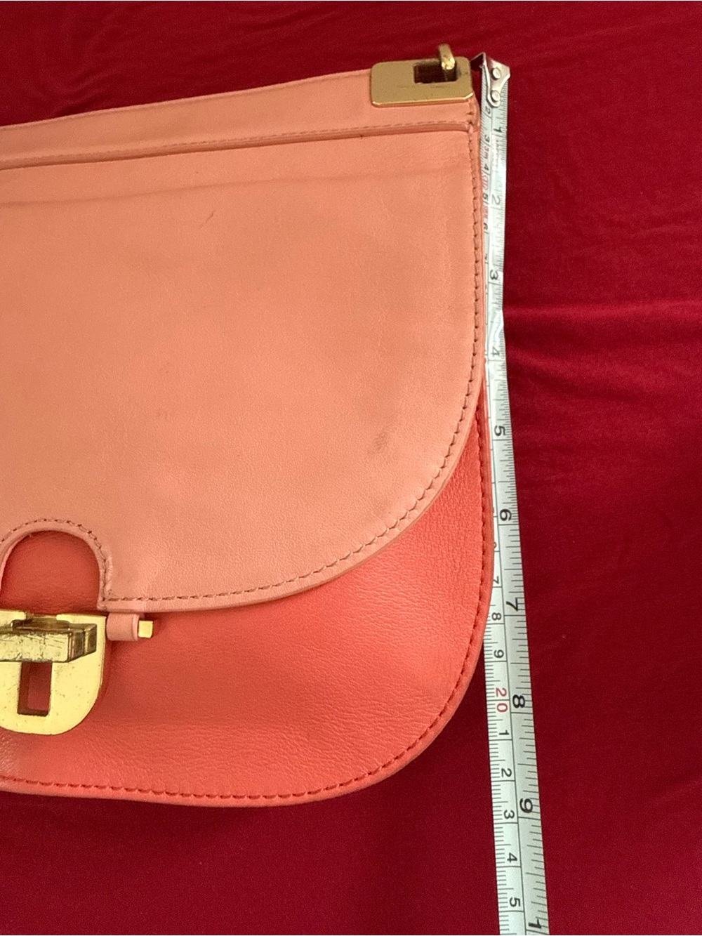 Tory Burch Pink Leather Shoulder Bag with Gold Chain Strap - Picture 13 of 14